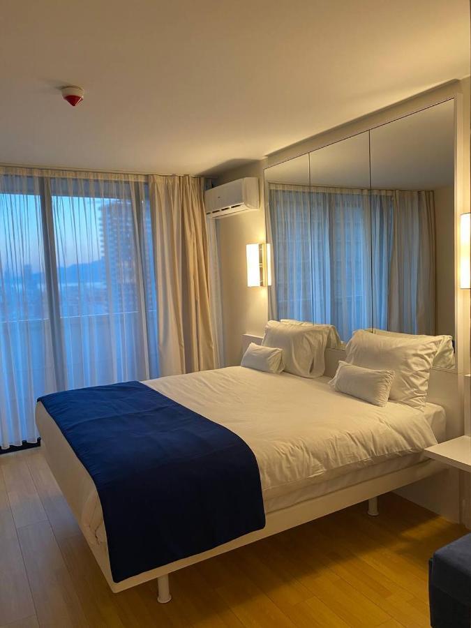 Orbi City Luxury Studio Harbour And Sea View 바투미 외부 사진